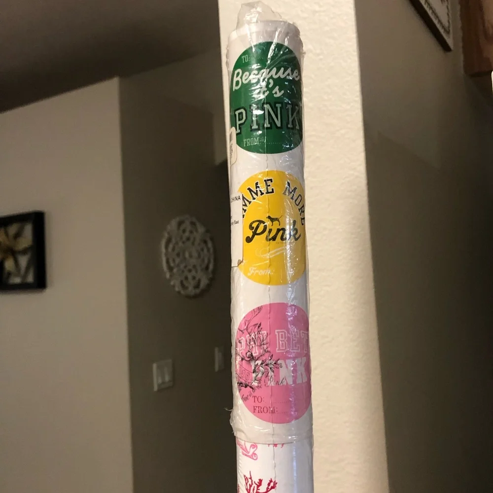NWT Vintage Victoria’s Secret Pink Roll Wrapping Paper Christmas Birthday